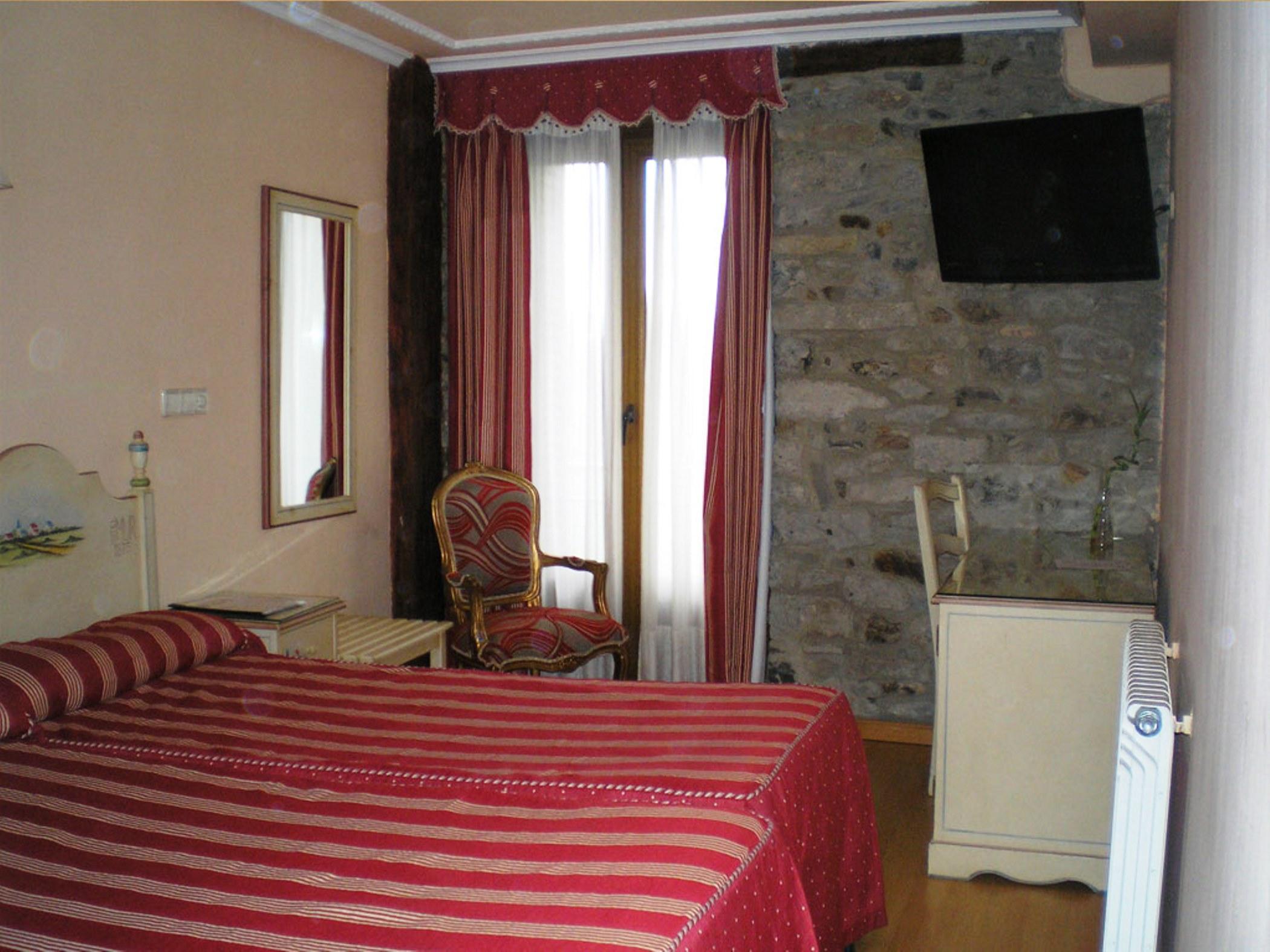 Hotel Mur Jaca Ngoại thất bức ảnh