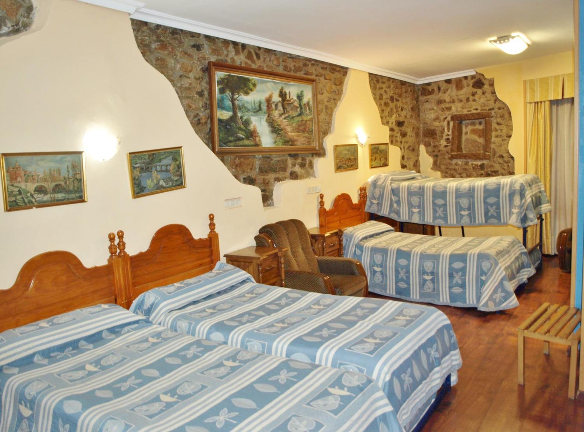 Hotel Mur Jaca Phòng bức ảnh