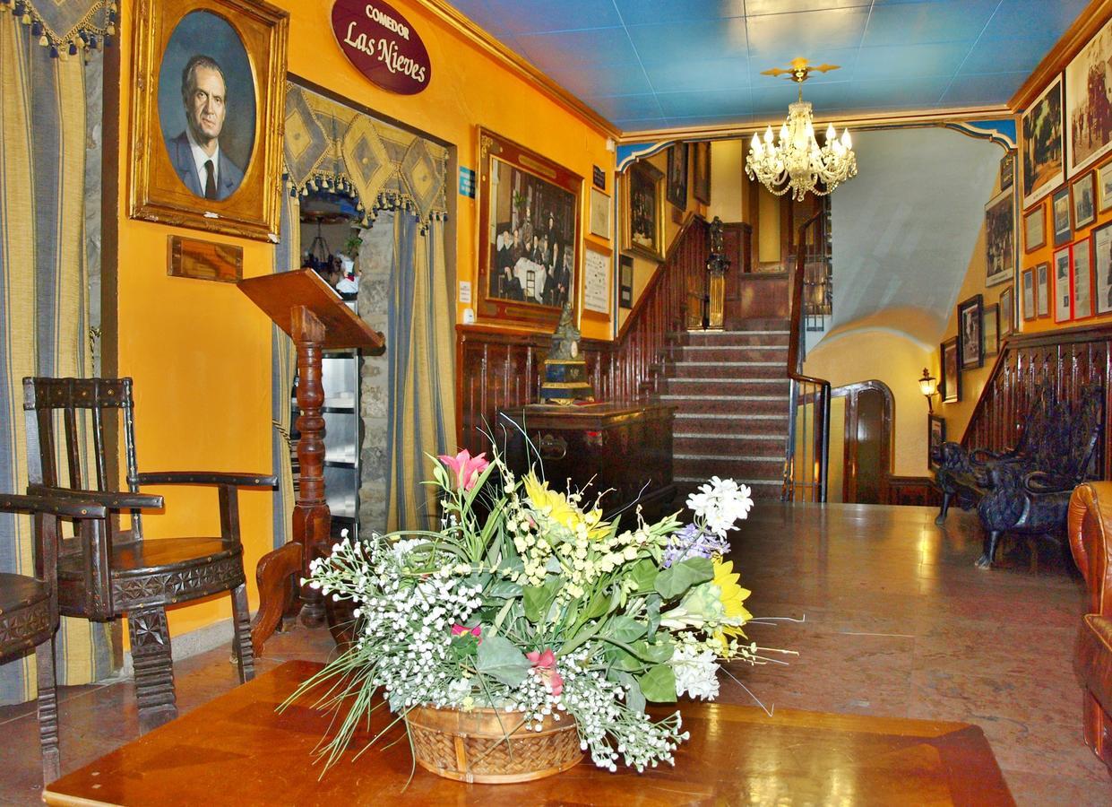 Hotel Mur Jaca Ngoại thất bức ảnh