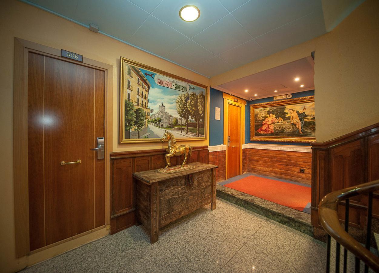 Hotel Mur Jaca Ngoại thất bức ảnh