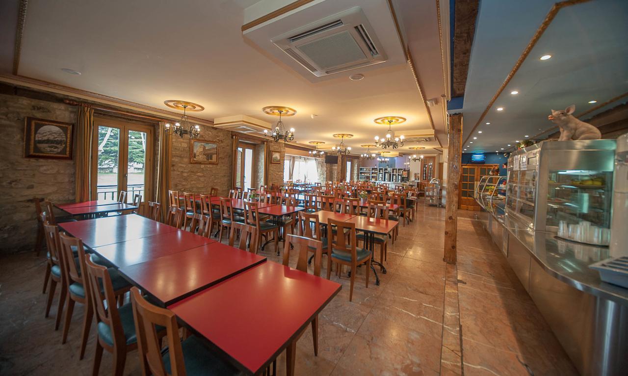 Hotel Mur Jaca Ngoại thất bức ảnh
