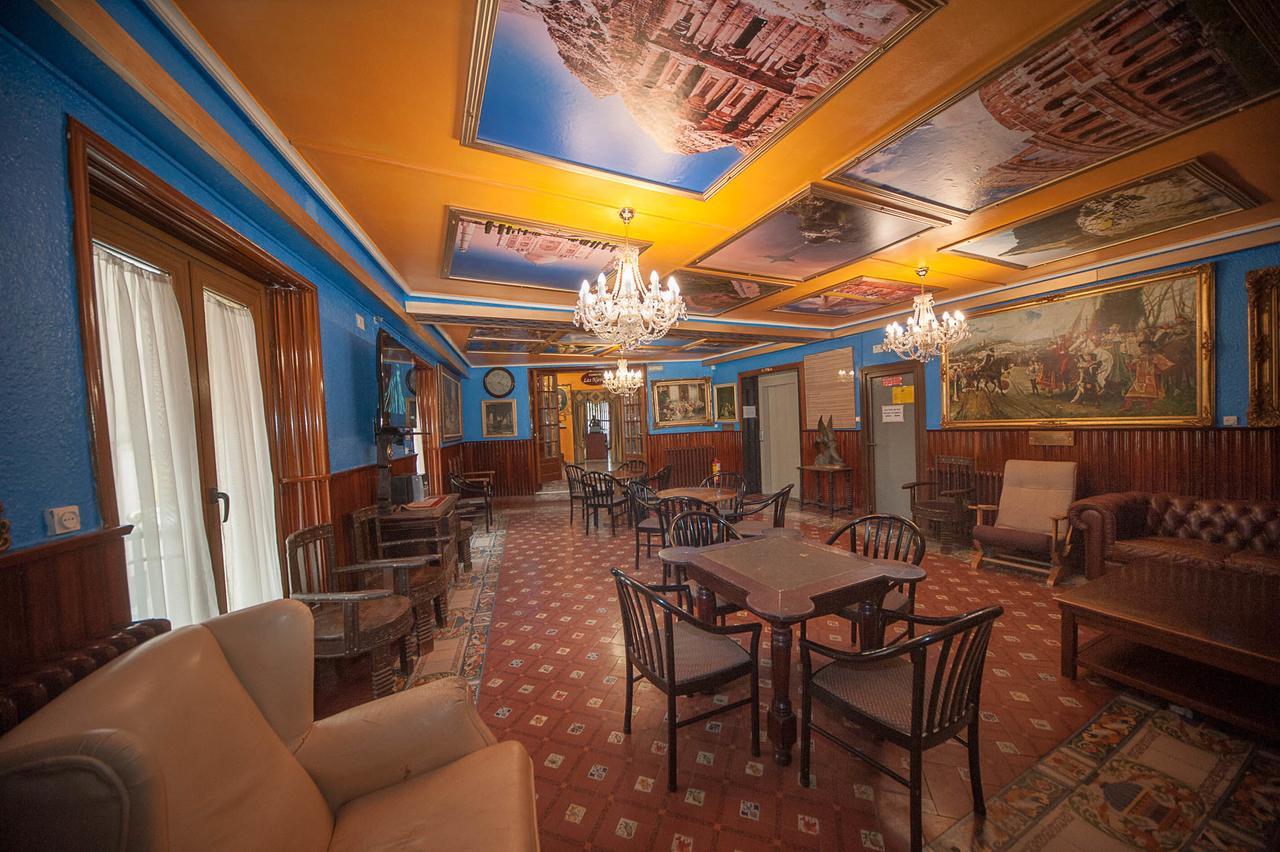 Hotel Mur Jaca Ngoại thất bức ảnh